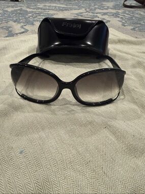 Fendi Black Oversized Gradient Women's Sunglasses
